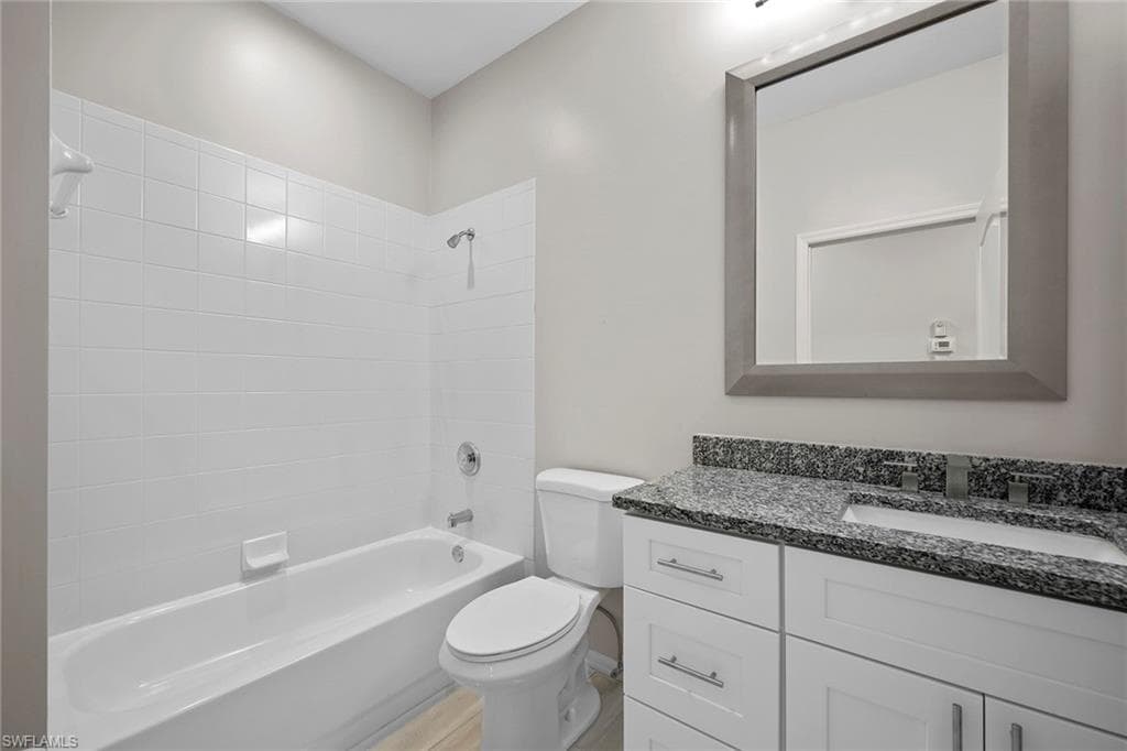 9342 Lake Abby LN, BONITA SPRINGS FL 34135-15