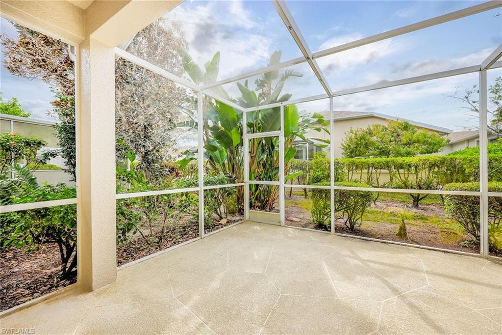 9342 Lake Abby LN, BONITA SPRINGS FL 34135-19