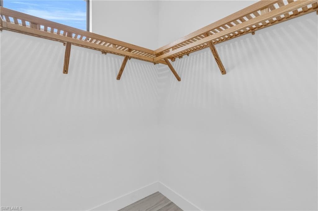 15401 Aqua CIR-26