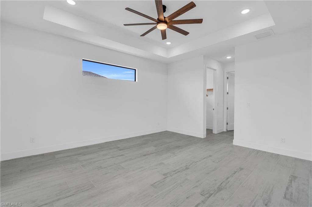 15401 Aqua CIR-16