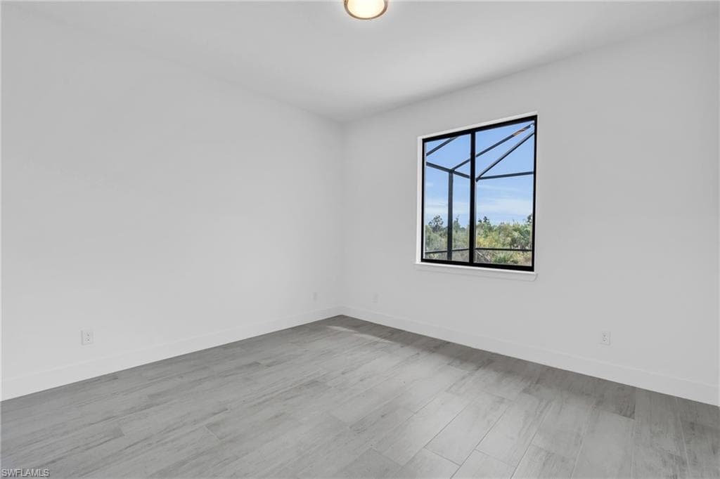 15401 Aqua CIR-21
