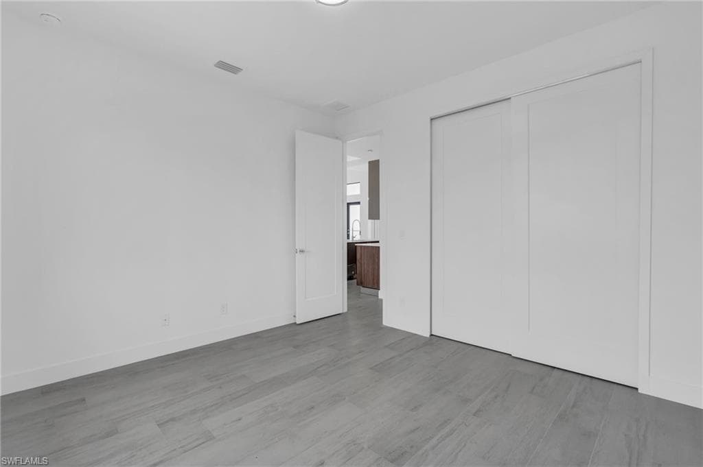 15401 Aqua CIR-24