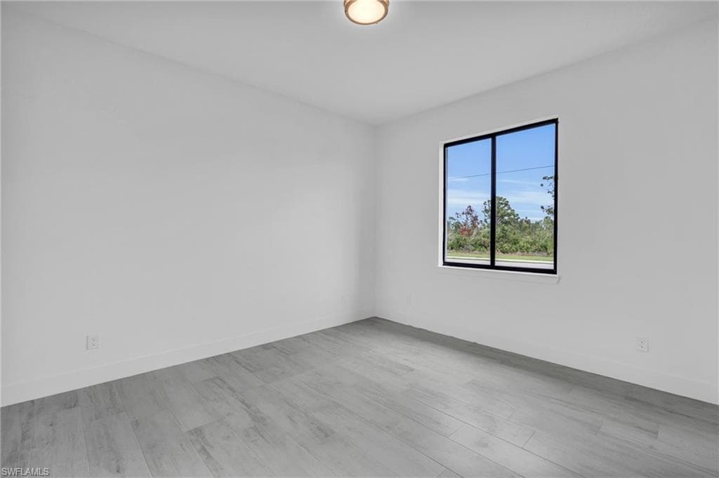 15401 Aqua CIR-20