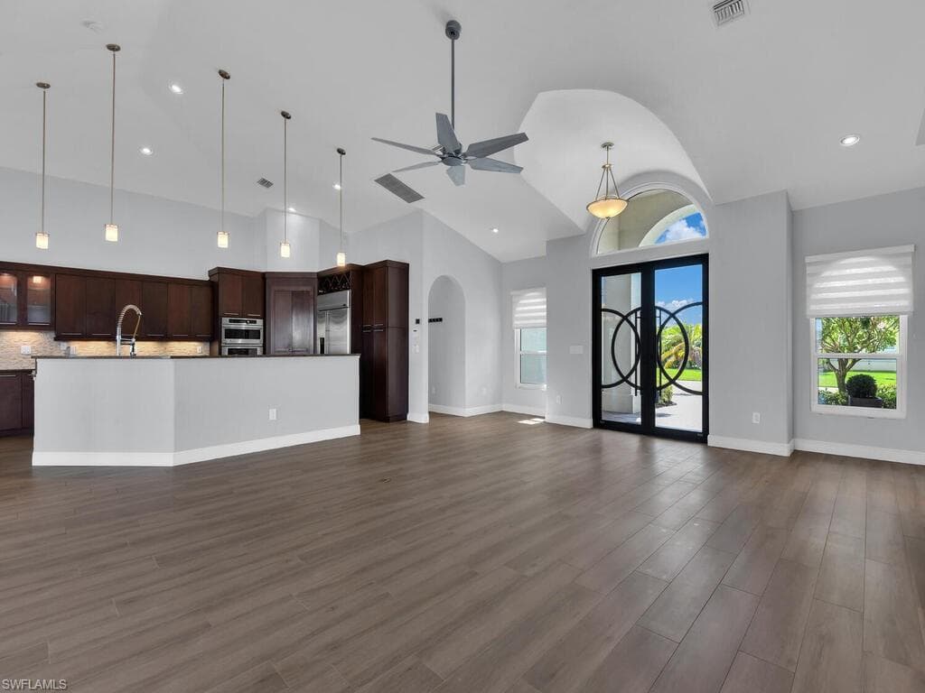 5795 SW 7th CT, CAPE CORAL FL 33914-21