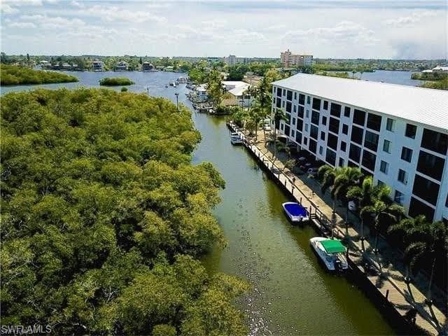 5220 Bonita Beach RD SW # 302, BONITA SPRINGS FL 34134-5