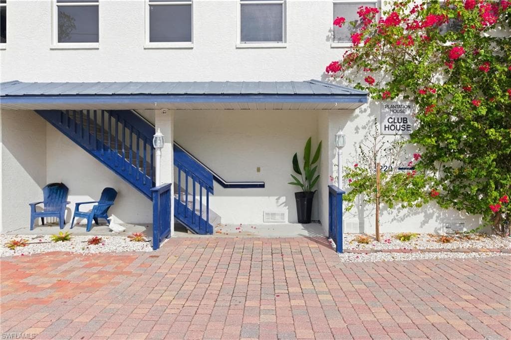 5220 Bonita Beach RD SW # 302, BONITA SPRINGS FL 34134-31