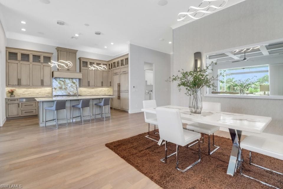 3721 Sapphire Cove CIR, NAPLES FL 34114-8