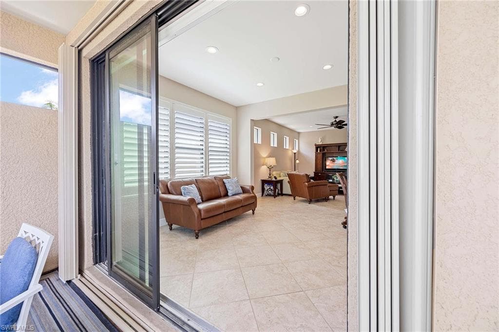 12077 Winfield CIR, FORT MYERS FL 33966-30