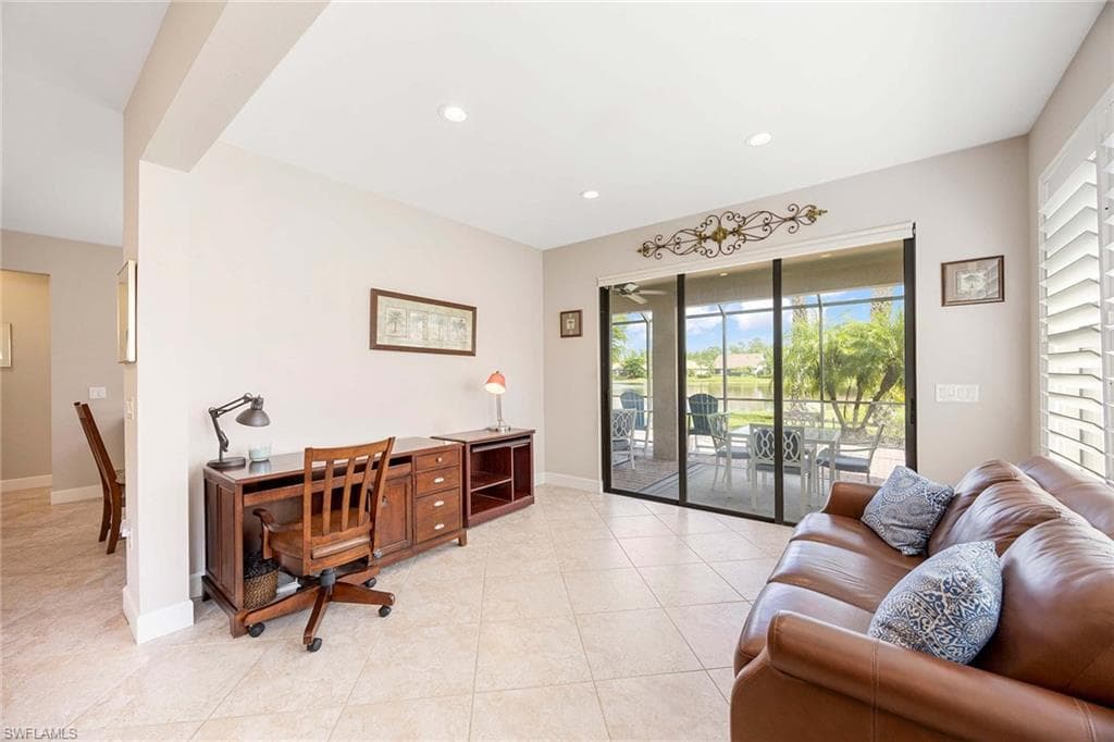 12077 Winfield CIR, FORT MYERS FL 33966-28