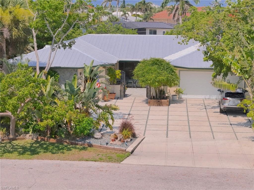 155 Donna CT-1