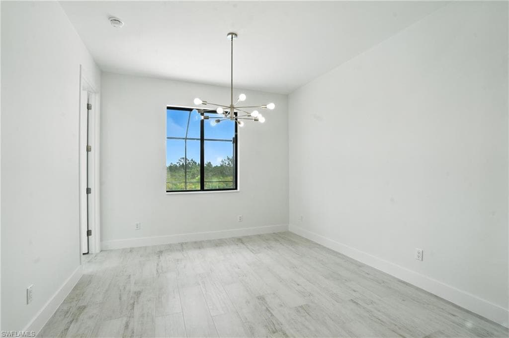 8348 Walden ST-15