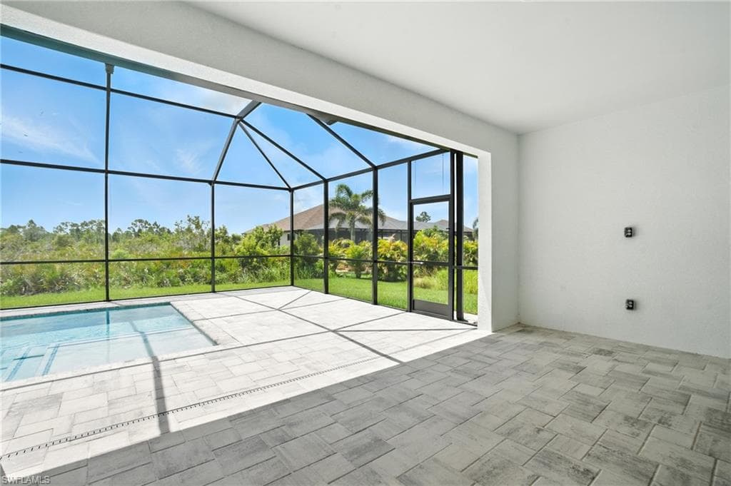 8348 Walden ST-37