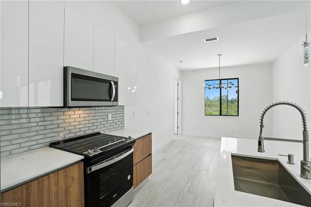 8348 Walden ST-9