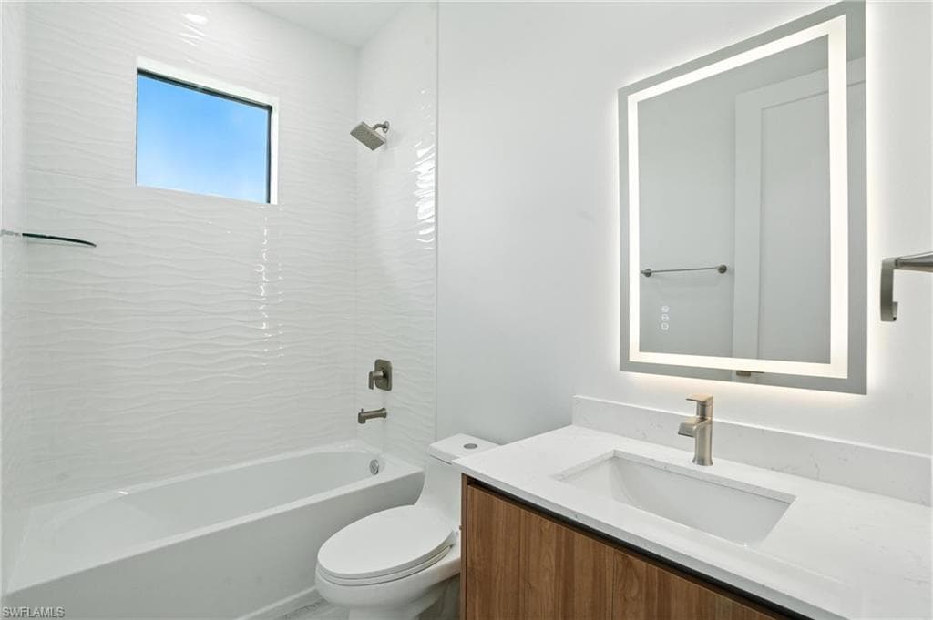 8348 Walden ST-24
