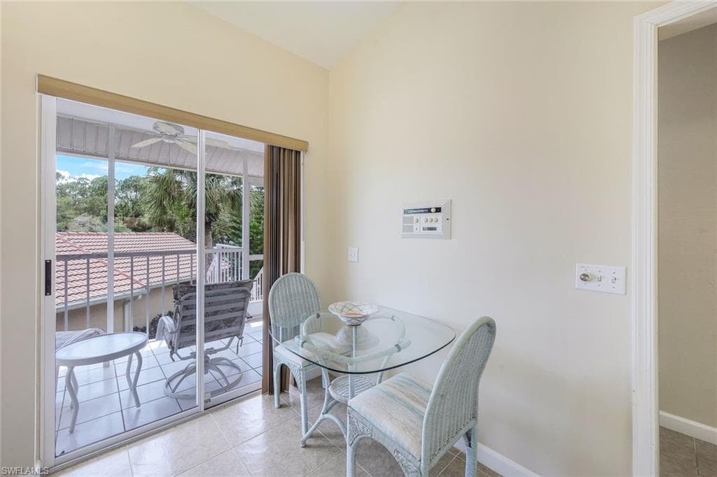 1665 Windy Pines DR # 2110, NAPLES FL 34112-9