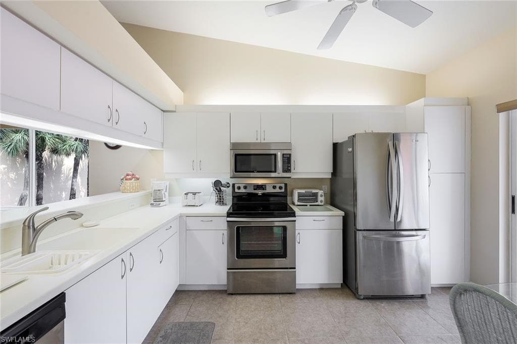 1665 Windy Pines DR # 2110, NAPLES FL 34112-7