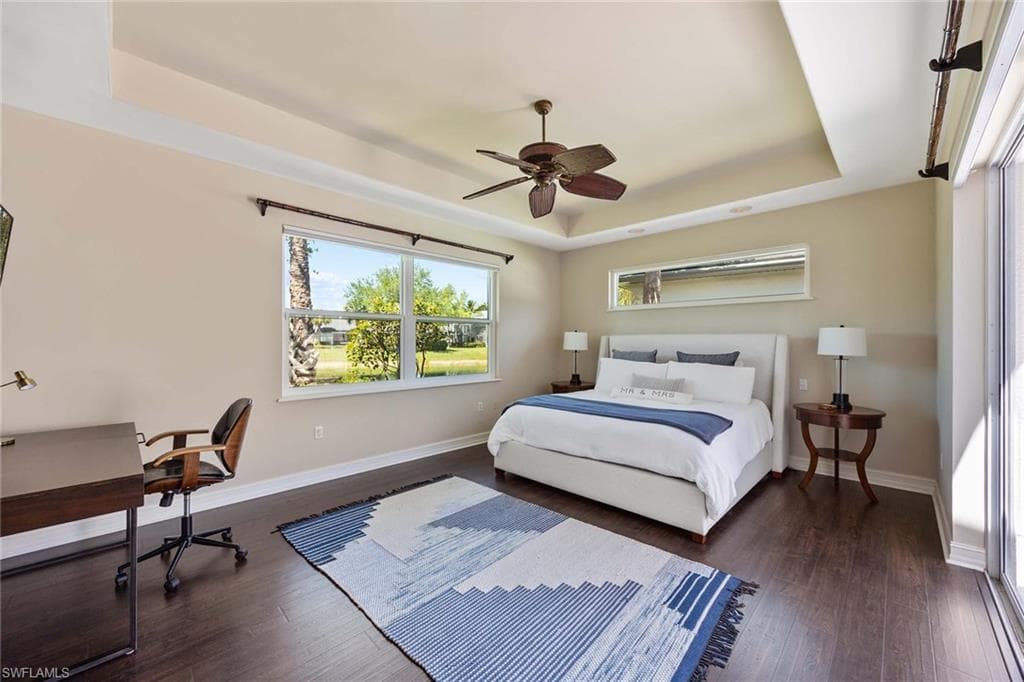 1821 Tarpon Bay DR S, NAPLES FL 34119-16