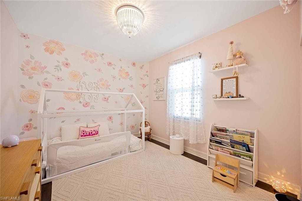 1821 Tarpon Bay DR S, NAPLES FL 34119-21