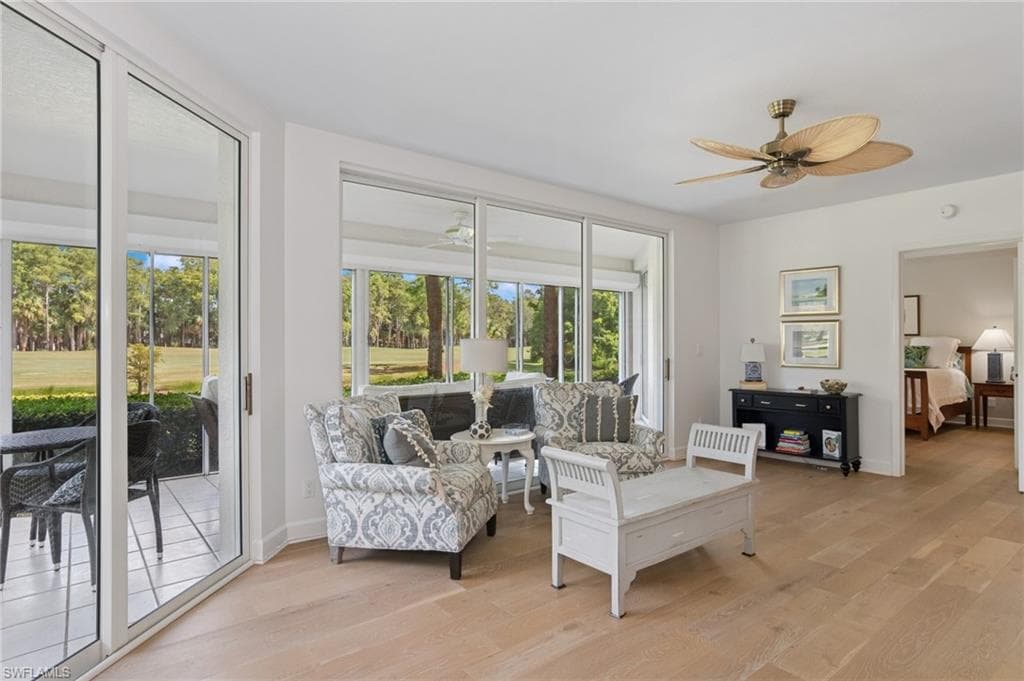 400 Wyndemere WAY # D102, NAPLES FL 34105-5