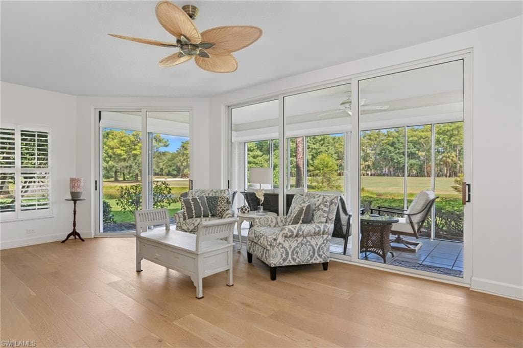 400 Wyndemere WAY # D102, NAPLES FL 34105-6