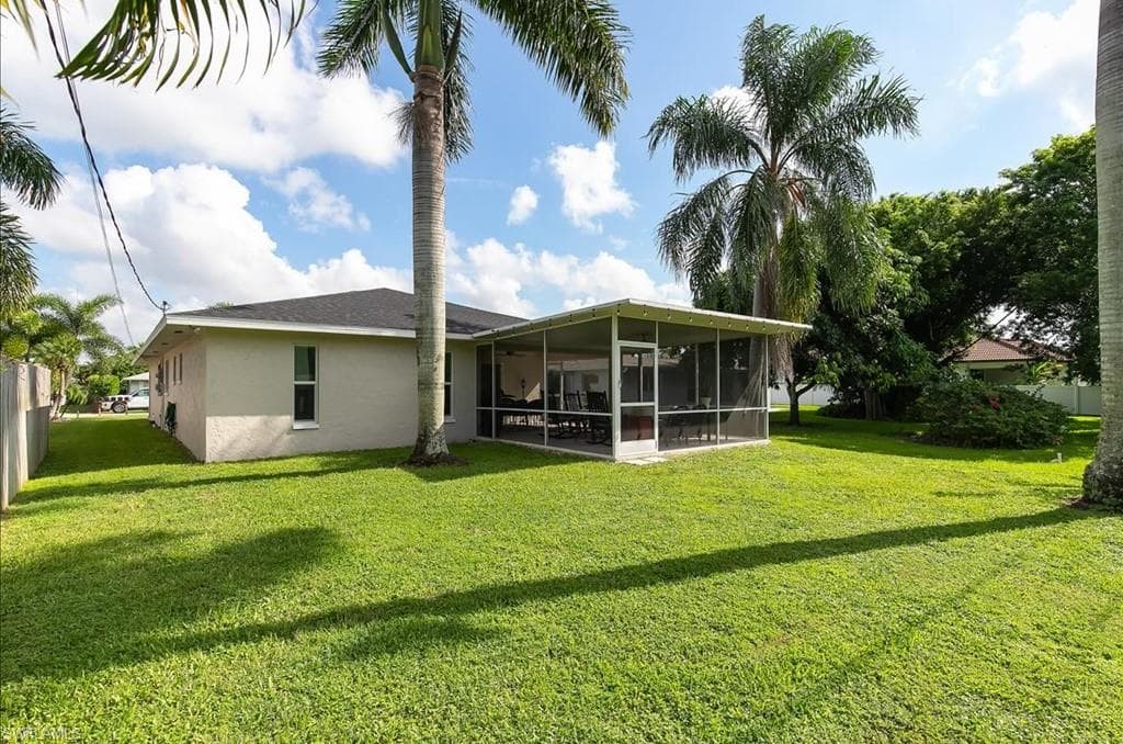 552 105th AVE N, NAPLES FL 34108-15