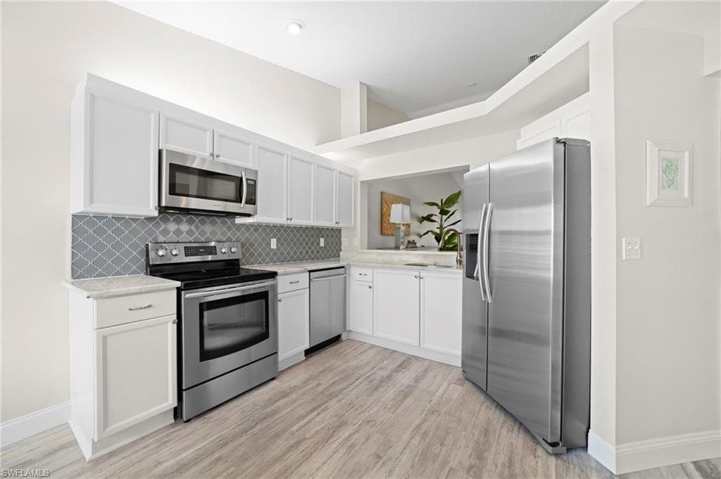 13120 Castle Harbour DR # N4, NAPLES FL 34110-11