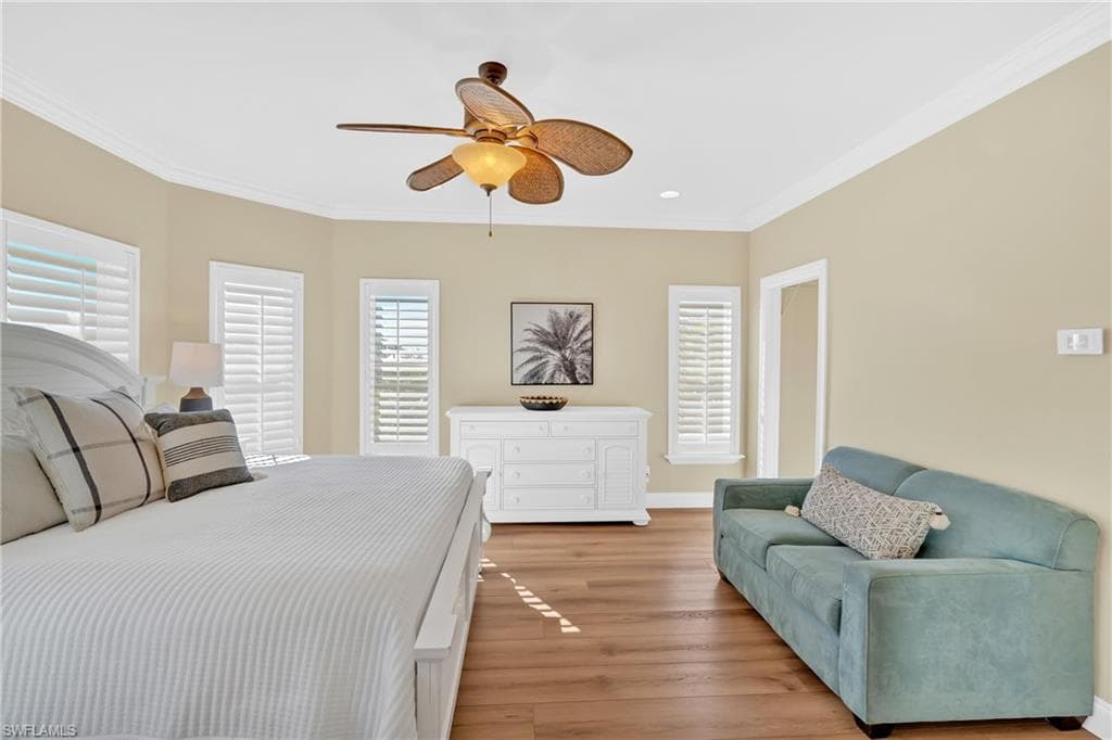 270 Delmar AVE, FORT MYERS BEACH FL 33931-24