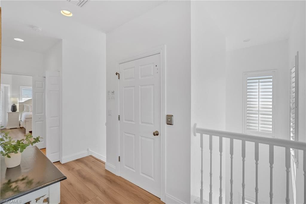 270 Delmar AVE, FORT MYERS BEACH FL 33931-21