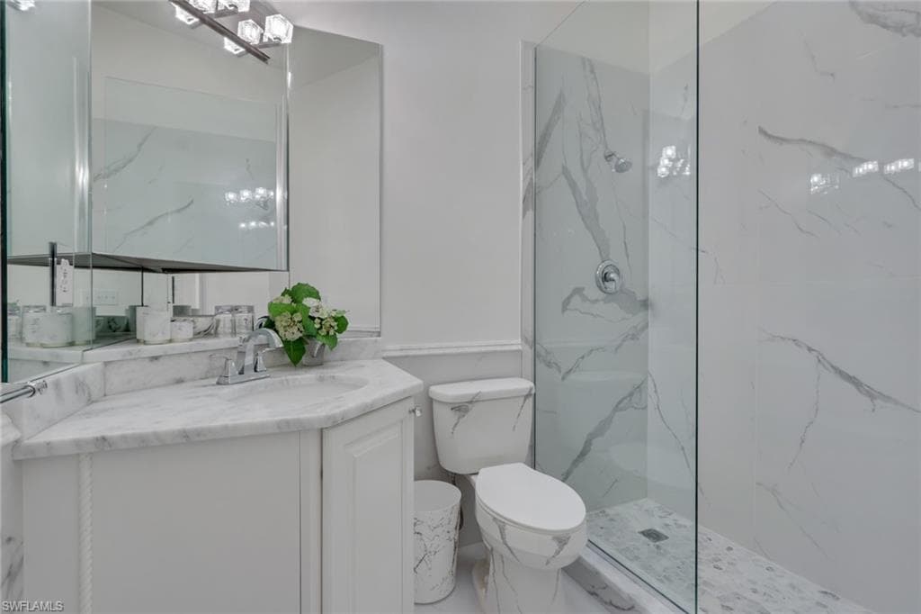 3231 Horse Carriage Way # 10, NAPLES FL 34105-21