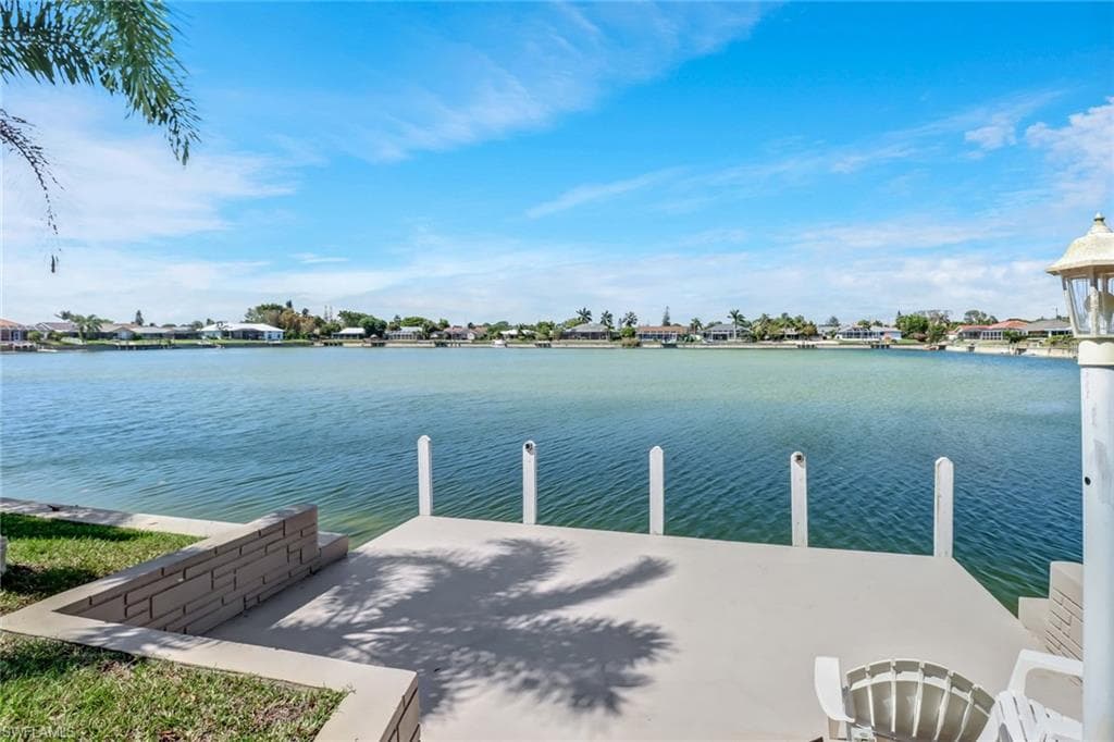 1119 SE 1st TER, CAPE CORAL FL 33990-31