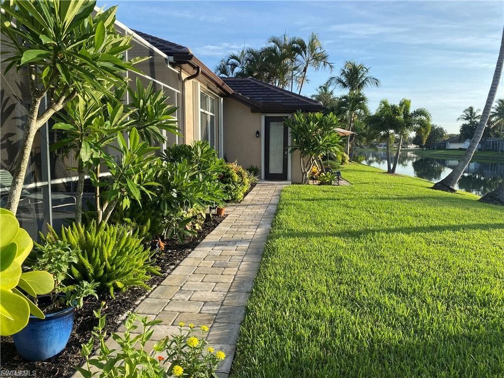 14063 Clear Water LN, FORT MYERS FL 33907-25