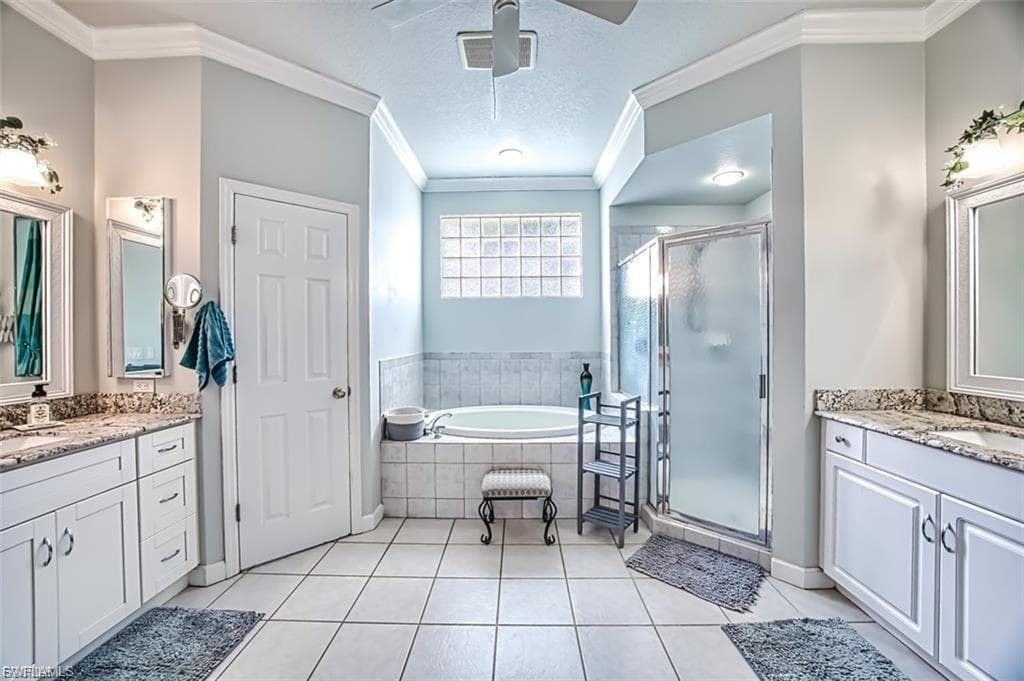 14063 Clear Water LN, FORT MYERS FL 33907-14