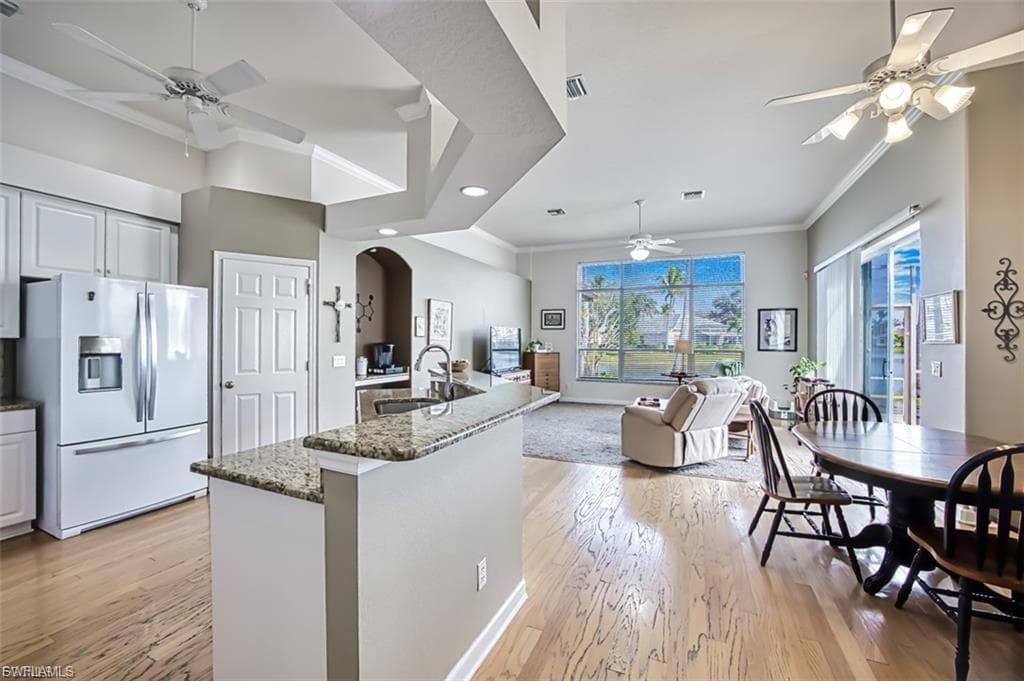 14063 Clear Water LN, FORT MYERS FL 33907-10