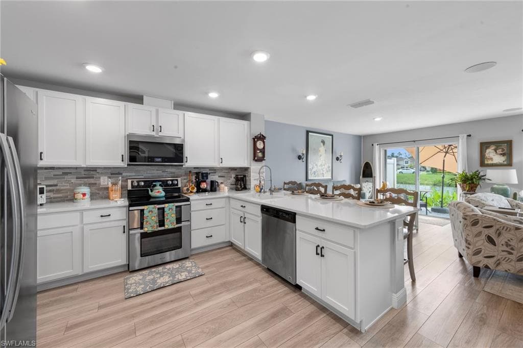 6341 Brant Bay BLVD # 104, NORTH FORT MYERS FL 33917-11