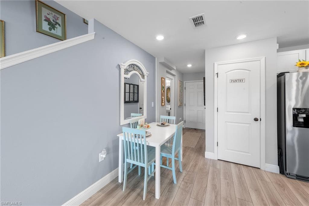6341 Brant Bay BLVD # 104, NORTH FORT MYERS FL 33917-19