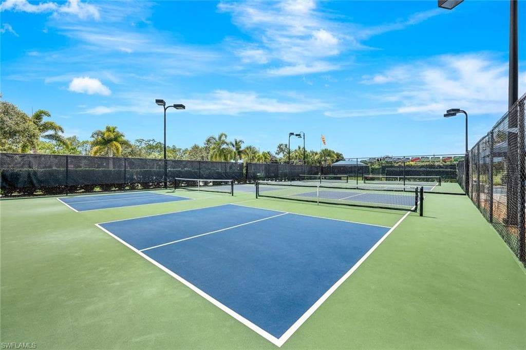 6770 Pennyroyal DR, NAPLES FL 34114-34