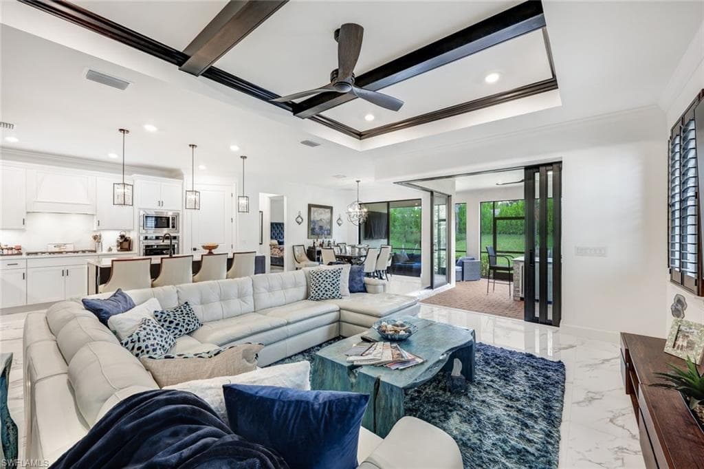 6770 Pennyroyal DR, NAPLES FL 34114-3