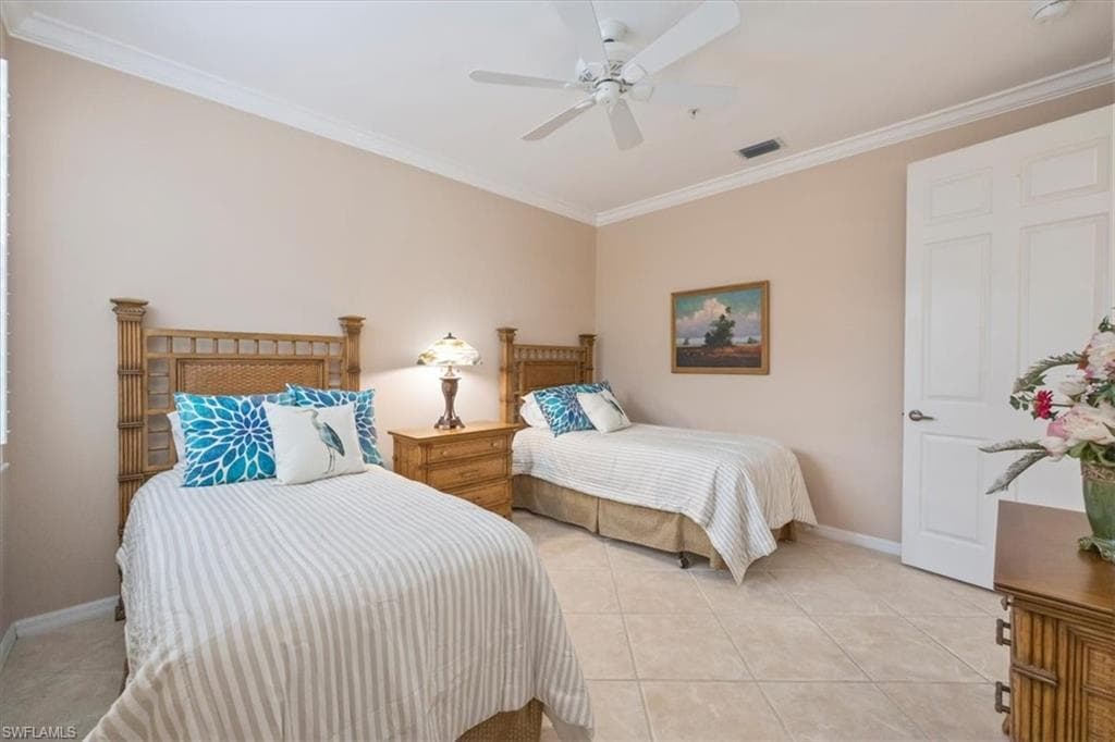 5060 Yacht Harbor CIR 102-22