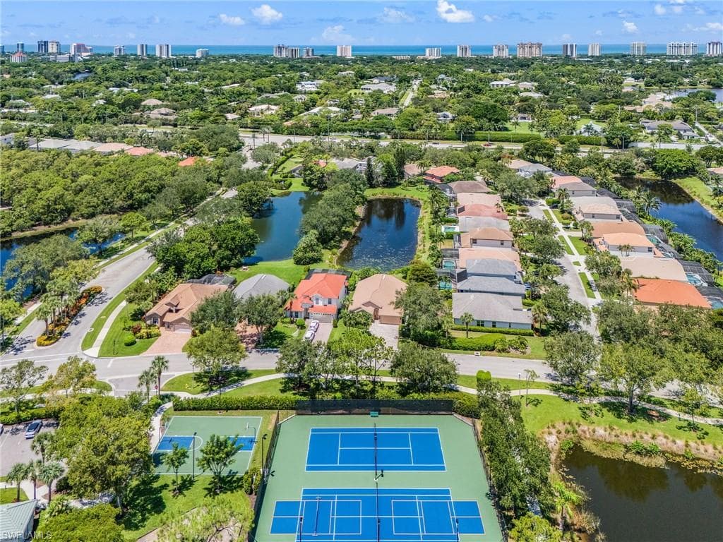 6835 Old Banyan WAY, NAPLES FL 34109-34