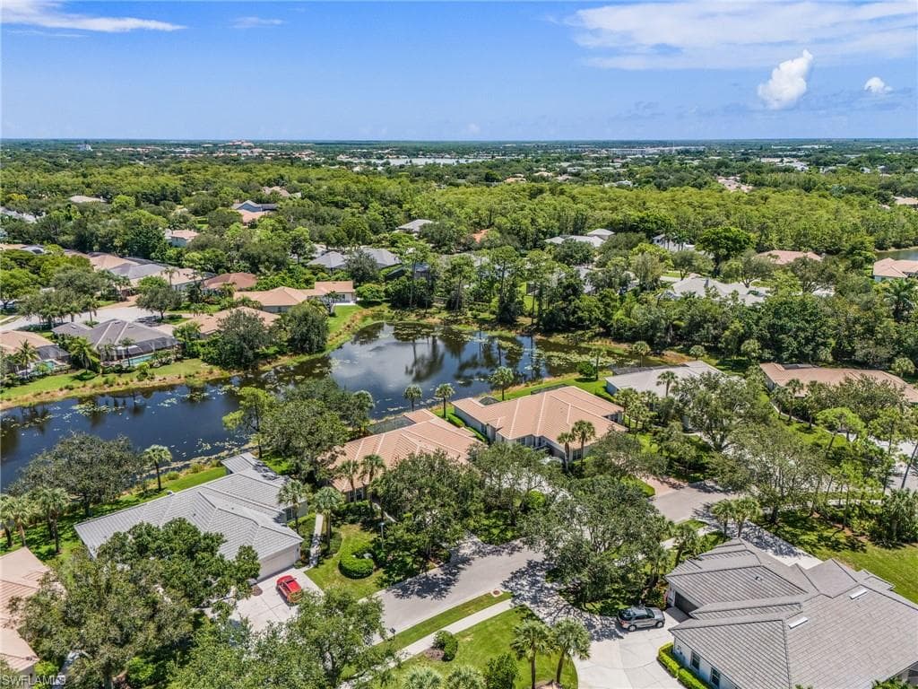 6835 Old Banyan WAY, NAPLES FL 34109-30