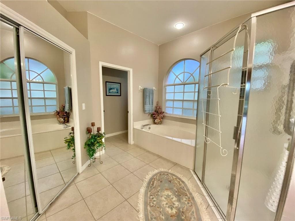 3419 Allegheny CT, NAPLES FL 34120-21