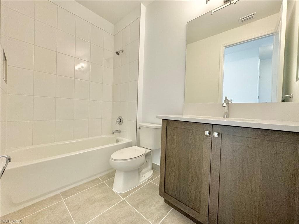 20921 Thistle Leaf LN, ESTERO FL 33928-20