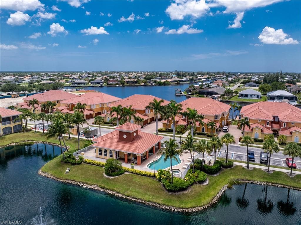 175 Shadroe Cove CIR # 1104, CAPE CORAL FL 33991-42
