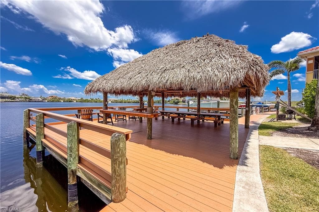 175 Shadroe Cove CIR # 1104, CAPE CORAL FL 33991-2