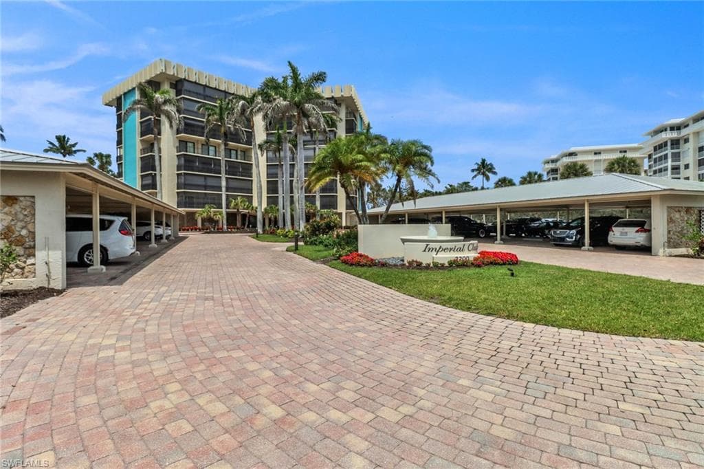 3399 Gulf Shore BLVD N # 303, NAPLES FL 34103-37