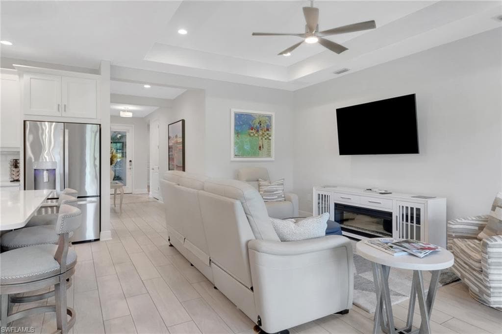 4076 Pegasus WAY, NAPLES FL 34120-7