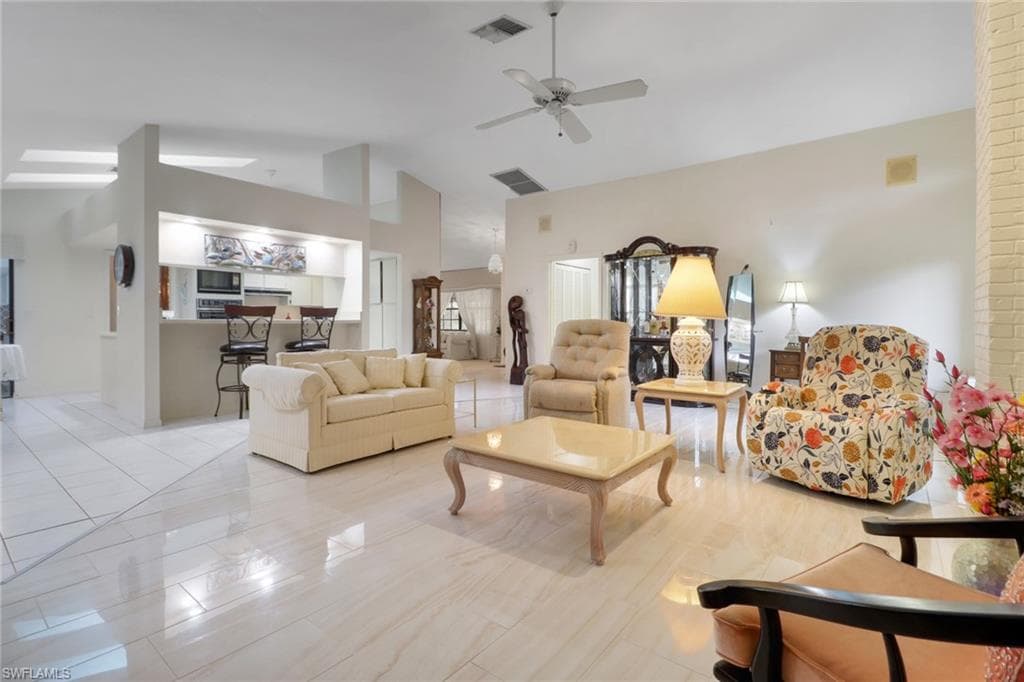 15649 CARBERRY CT-12