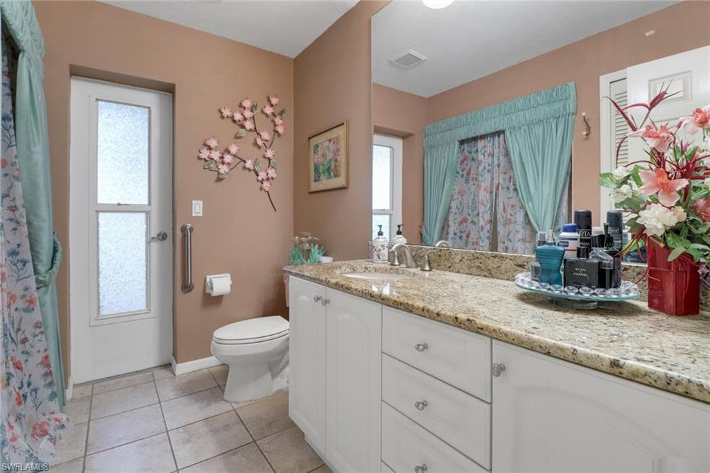 15649 CARBERRY CT-14