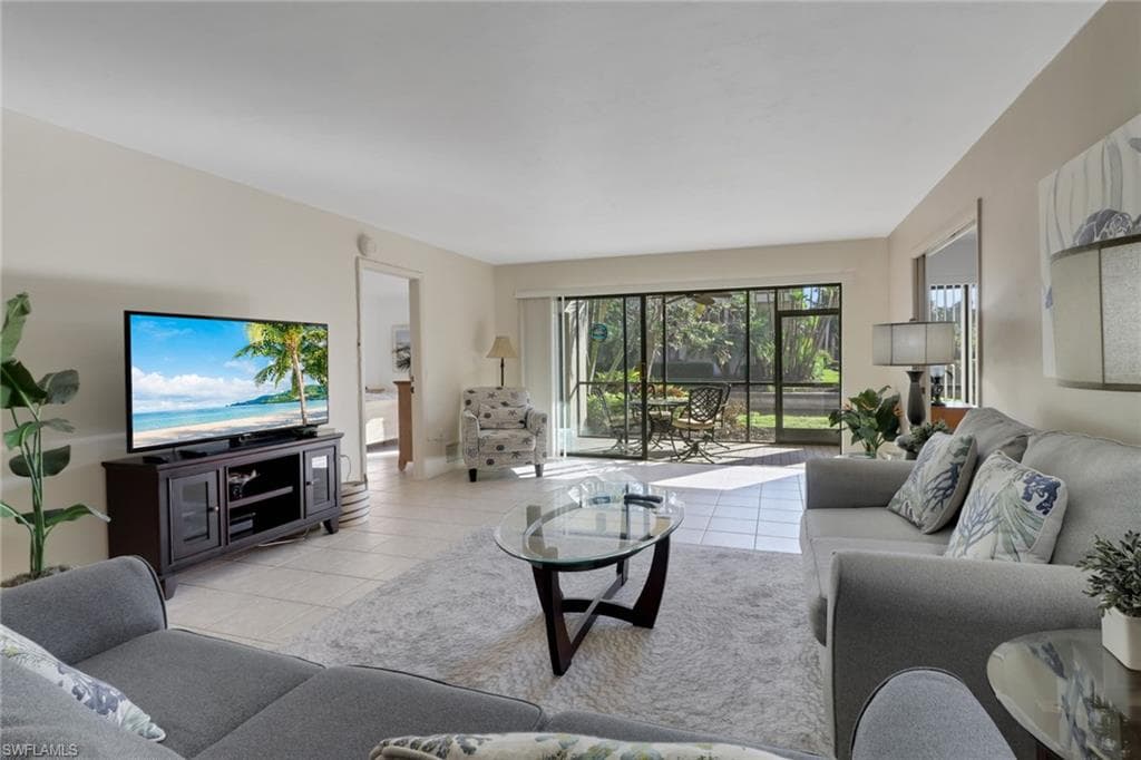 5015 Harbortown LN # 104, FORT MYERS FL 33919-16
