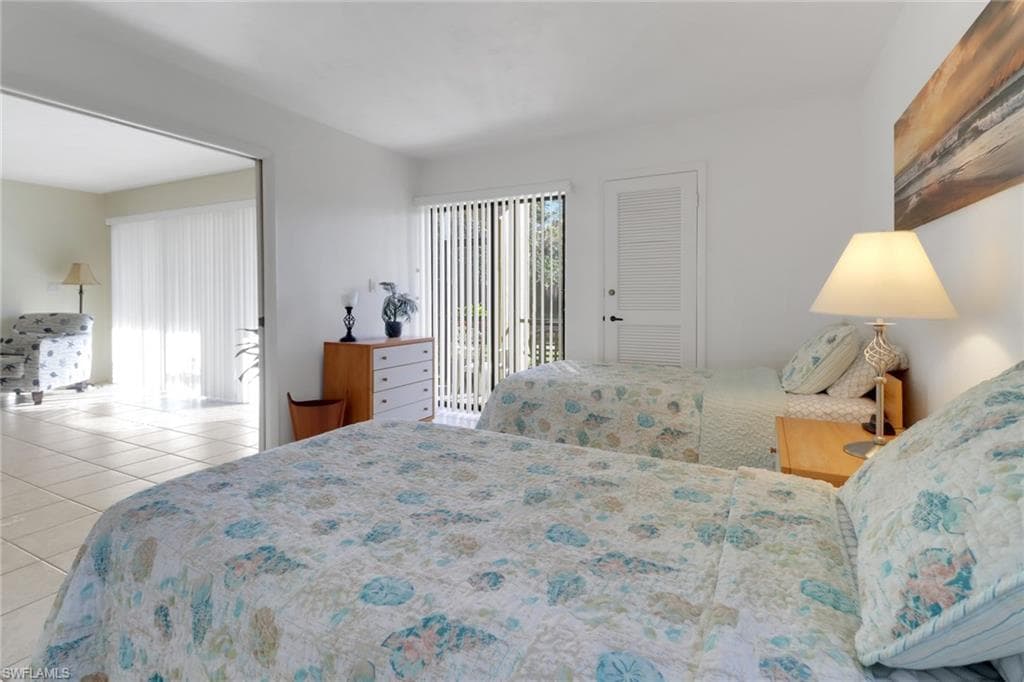 5015 Harbortown LN # 104, FORT MYERS FL 33919-11